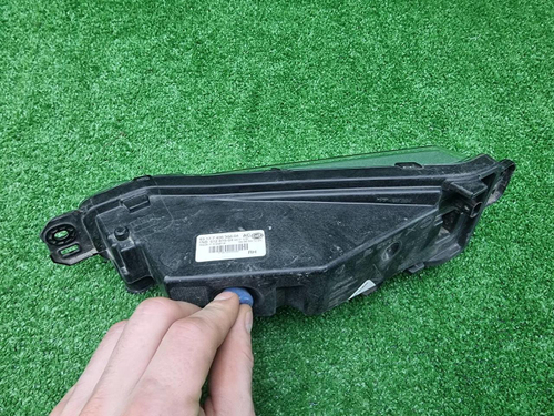 ПТФ правая BMW X5 G05 (2018-2023)