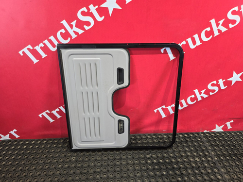 Шторка люка