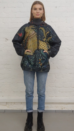 Худи "Ручной волк", по мотивам средневекового гобелена