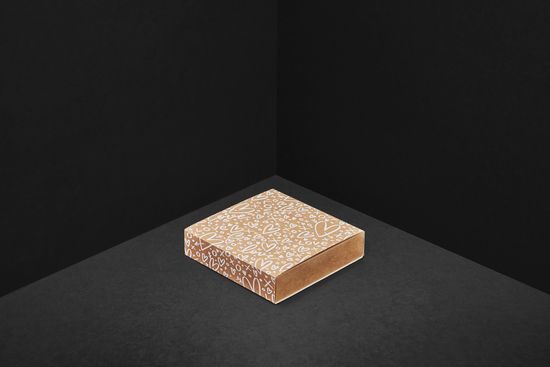 Упаковка для 9 шоколадных конфет. Сердце