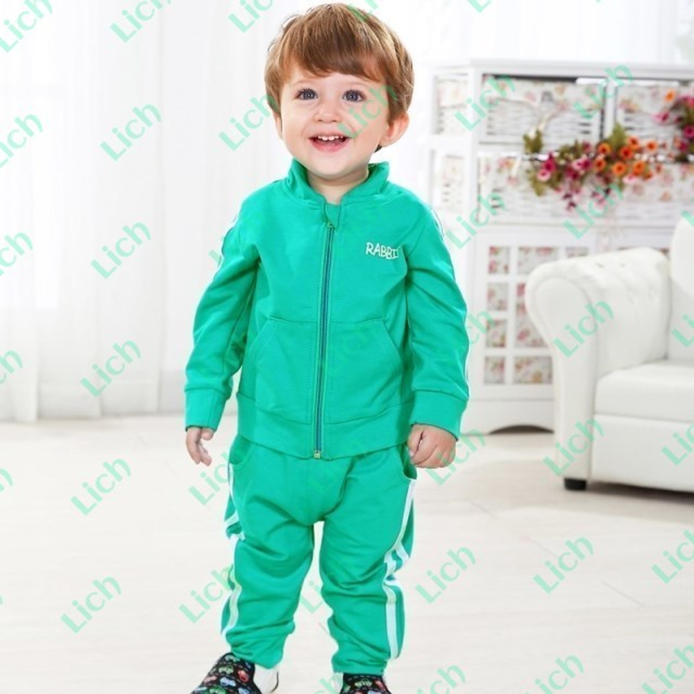 Костюм детский спортивный с принтом кролика