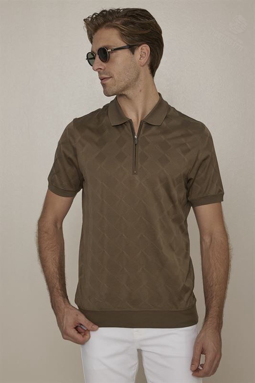 Поло Emiliano Zapata