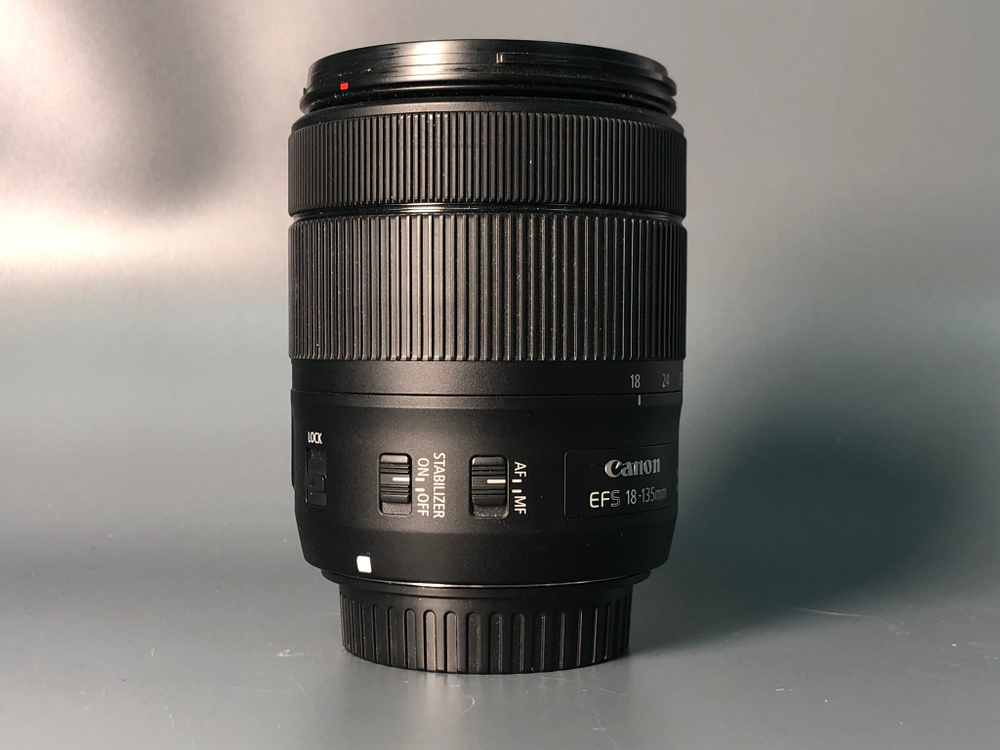 Canon EF-S 18-135mm 3.5-5.6 IS Nano USM