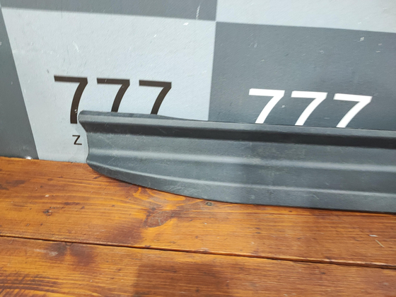 Накладка бампера заднего Land Cruiser Prado 150 Б/У Оригинал 5217960050