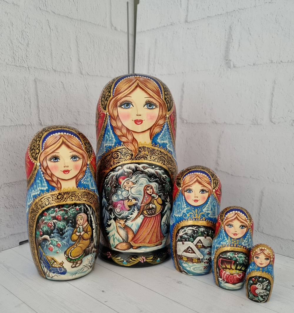 Матрешка 18см "Морозко" 5 мест