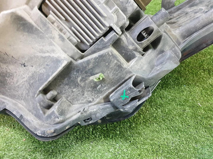 Фара правая Range Rover Vogue 4 L405 (2012-2017) ксенон