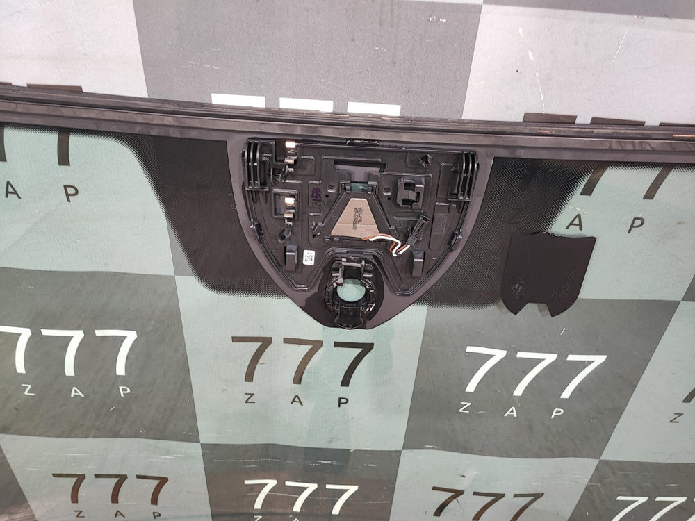 Стекло лобовое Skoda Kodiaq 16-22 Б/У Оригинал 562845011f