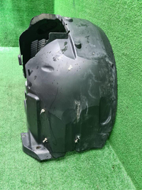 Подкрылок передний правый Jaguar F-PACE (16-нв)