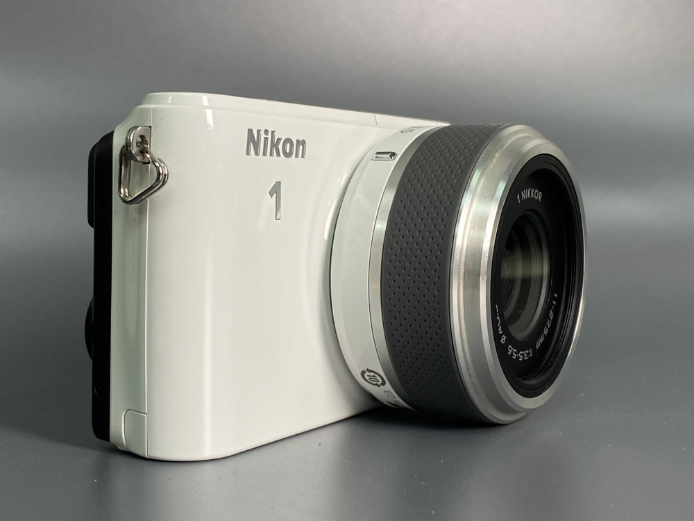 Nikon 1 S1