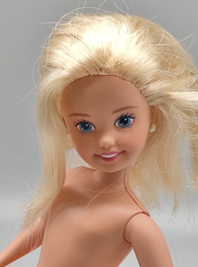 Кукла Барби-Стейси винтаж 90-х