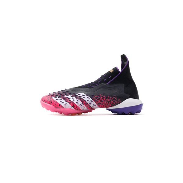 TF / Adidas PREDATOR FREAK .1 / Fuchsia dream