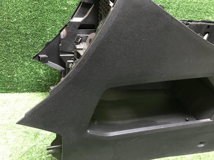 Подлокотник Omoda C5 (2022-н.в.)