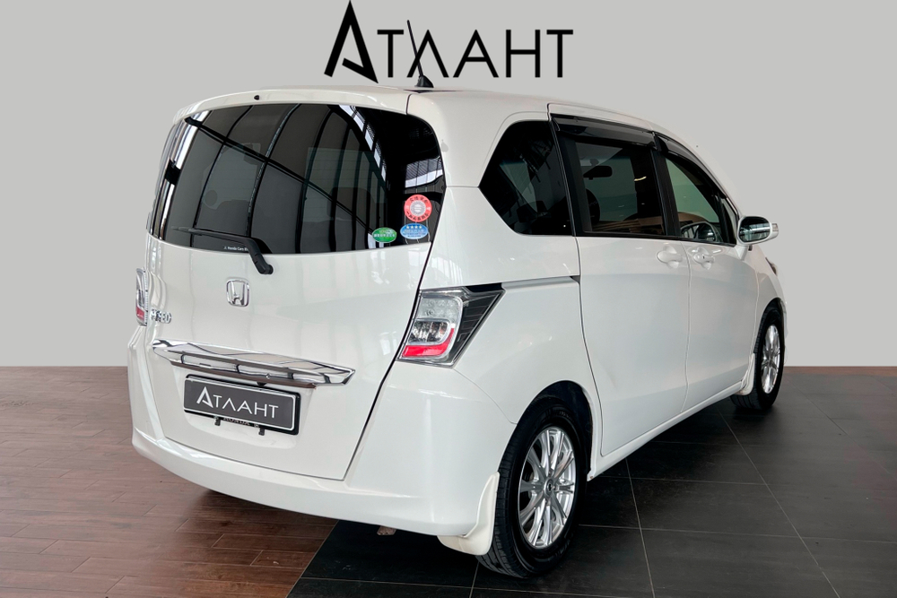 Honda Freed, 2012 год