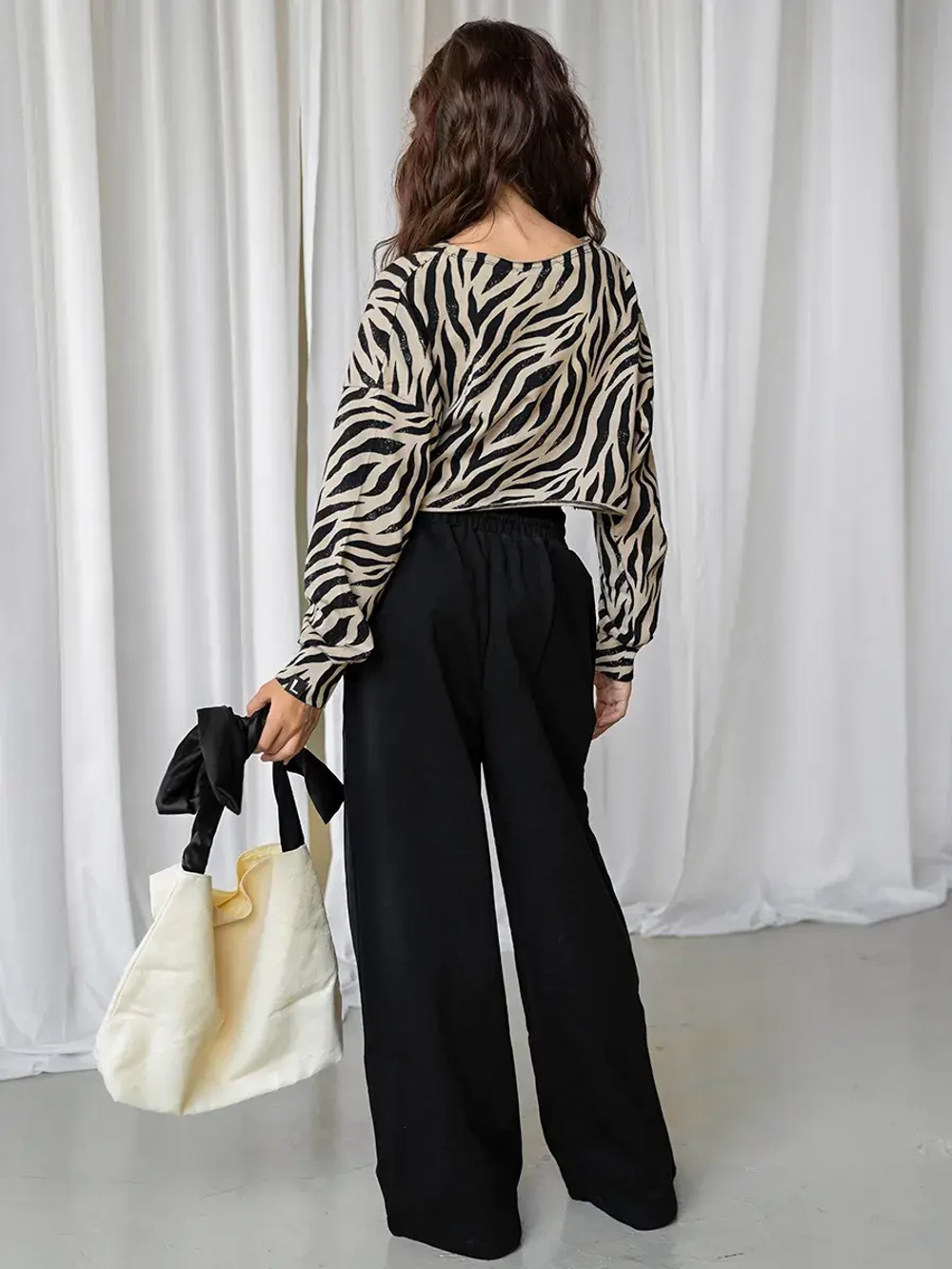 Костюм для девочки демисезонный