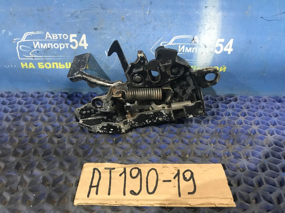 Замок капота TOYOTA CARINA E 1996