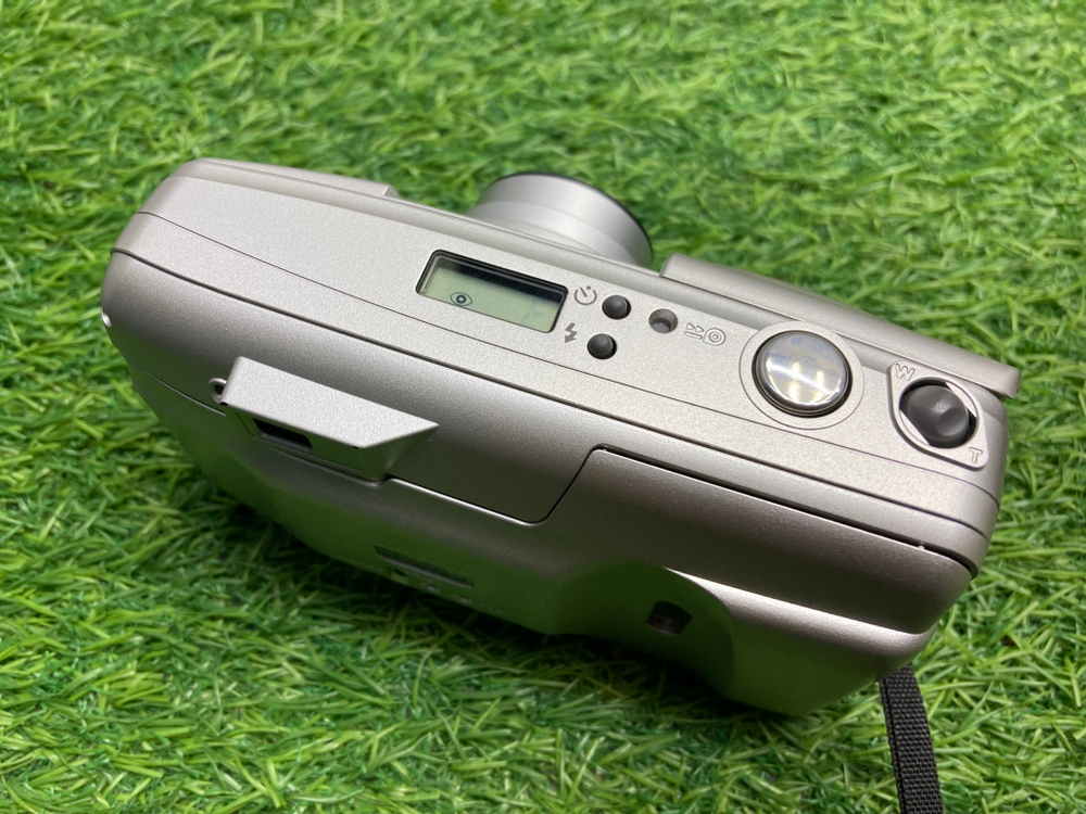 Olympus SuperZoom 105G