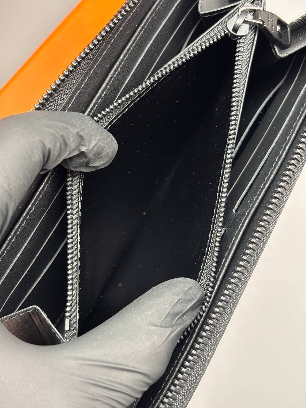 Кошелёк Louis Vuitton