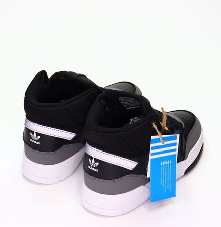 Кроссовки нат. Кожа (36-41)р. / шт. 289/10