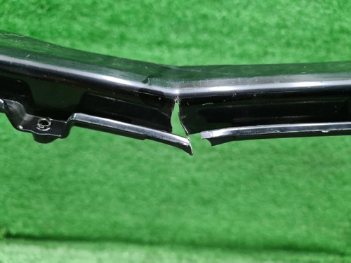 Бампер передний Toyota Camry xv70 (2020-н.в.)