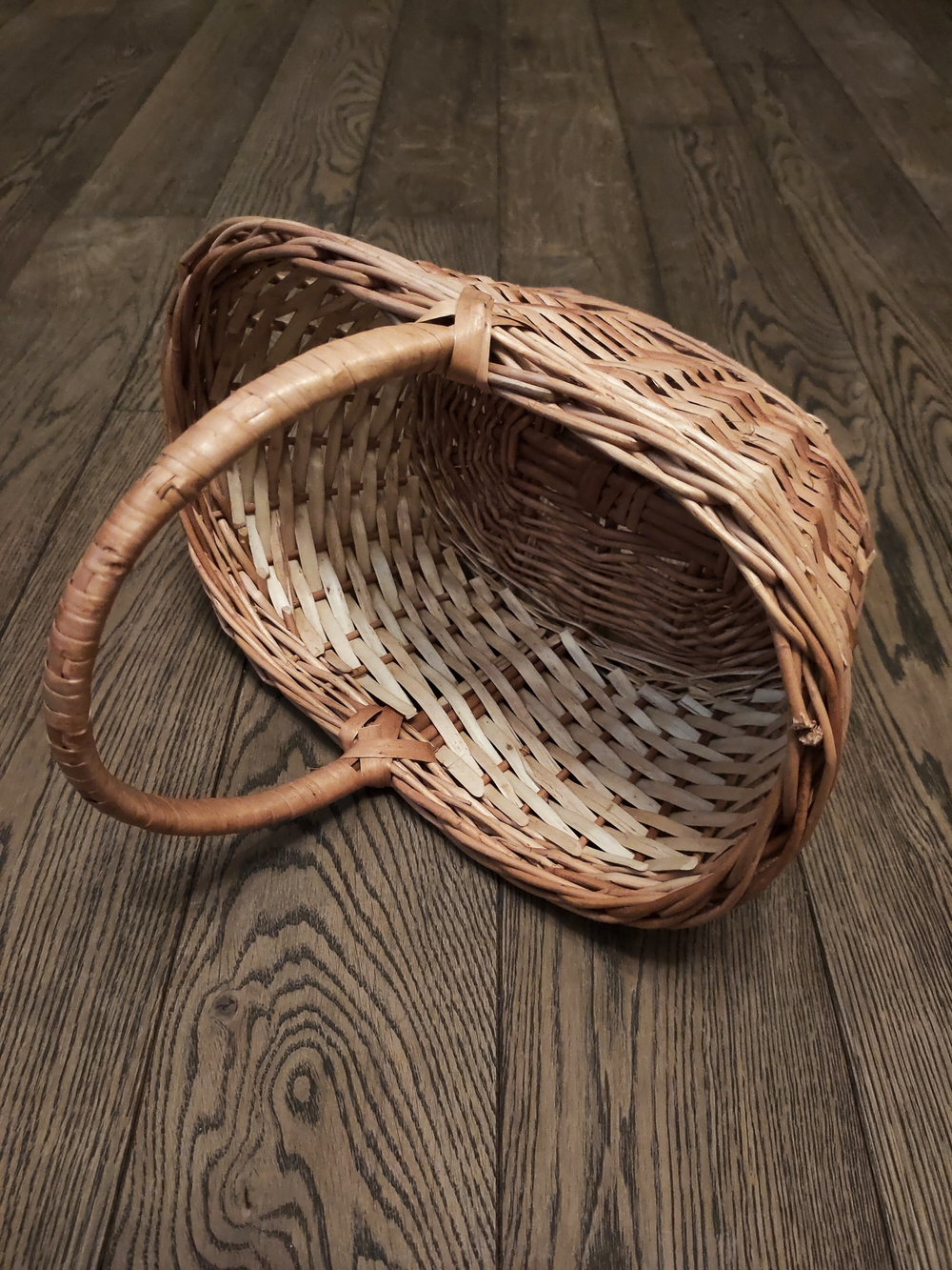 Корзина плетеная универсальная 21* 32* 28