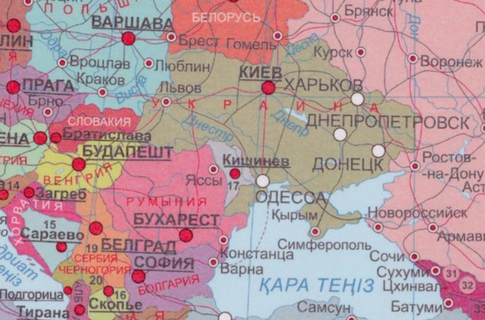 Политическая карта мира (1,50 : 2,10 м ) , большая настенная ,на казахском языке, 2025 год