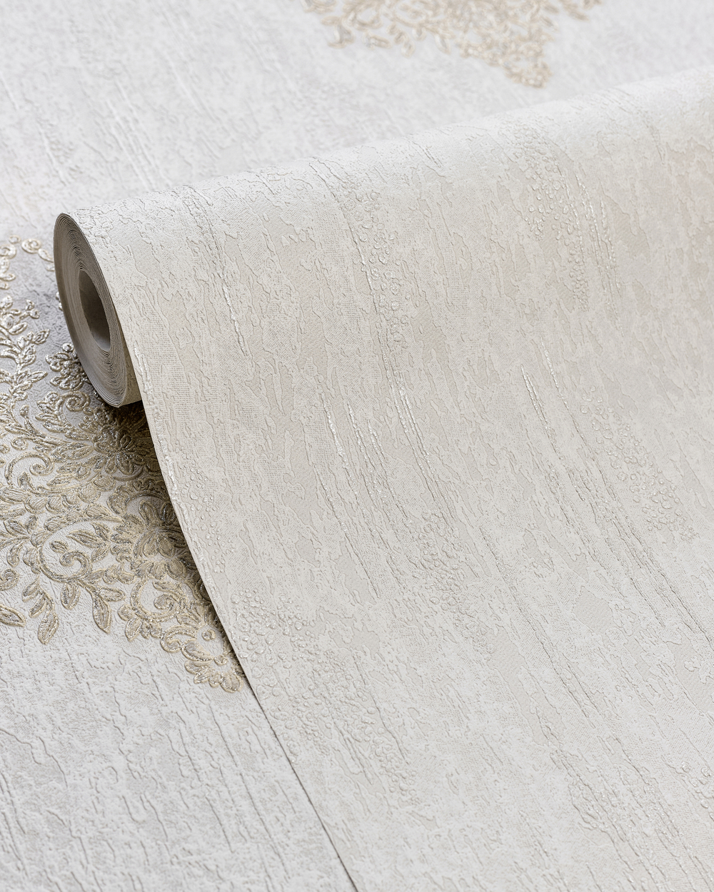 Амадин фон - 12 (белая перламутром)