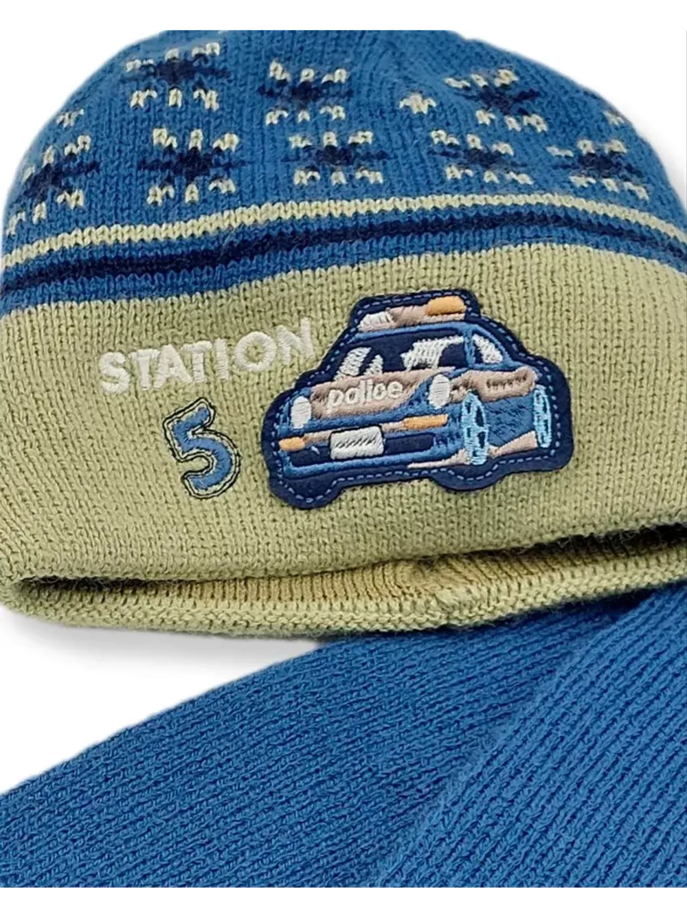 Шапка с шарфом для мальчика детская на весну и осень