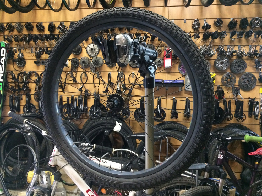 Заднее колесо Weinmann Shimano Deore 10x135