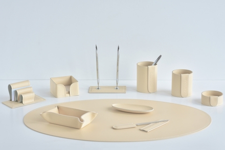 Настольный набор из кожи 10 предметов цвет слоновая кость