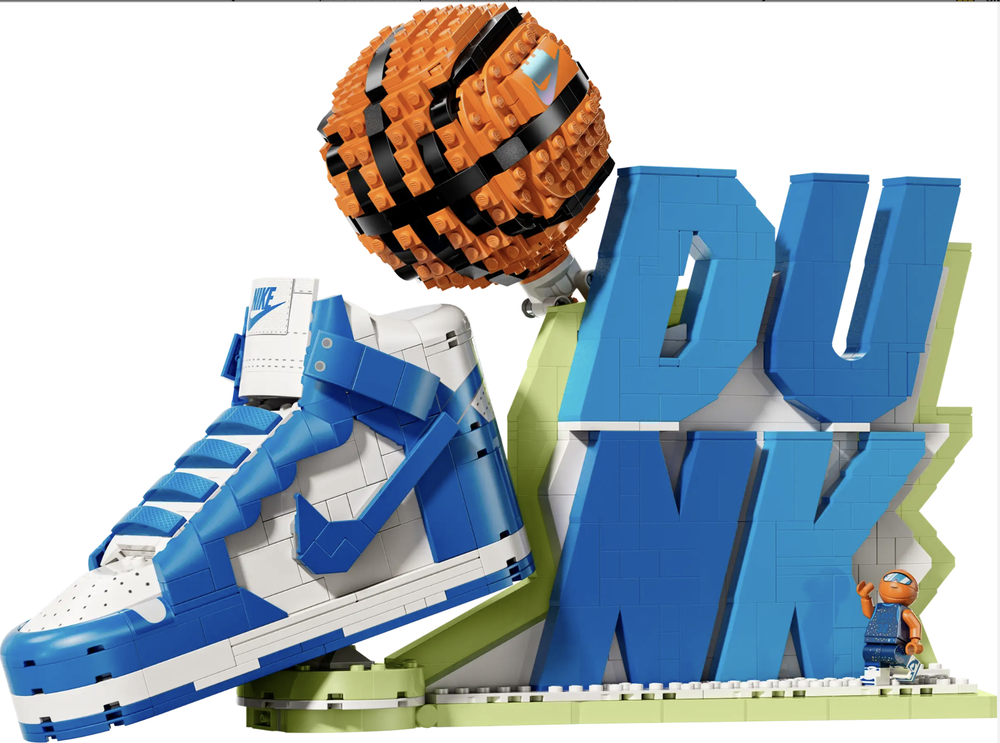 Конструктор LEGO 43008 Nike x Lego