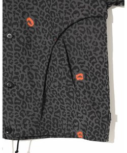 UNDERCOVER КУРТКА СЕРАЯ С ПРИНТОМ