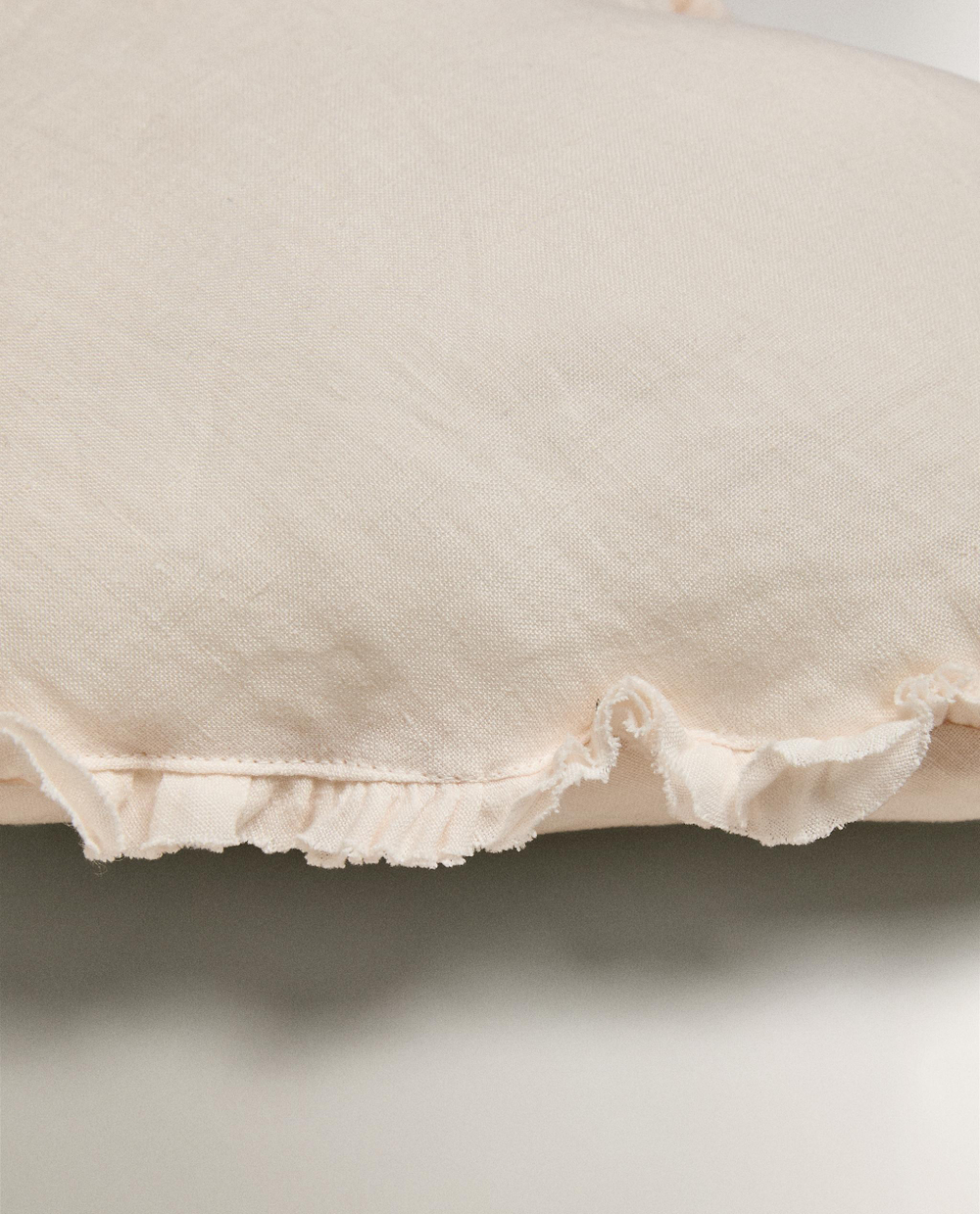Декоративная подушка детская Zara Home, розовый, 6603/009