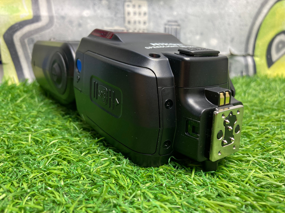 Nikon Speedlight SB-5000
