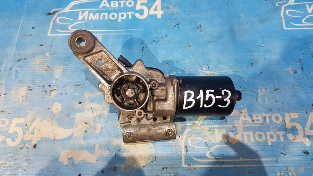 Моторчик переднего дворника NISSAN SUNNY 2000