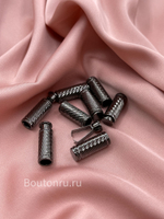 Наконечник для шнура рифленый в черном (графит) металле с зажимом