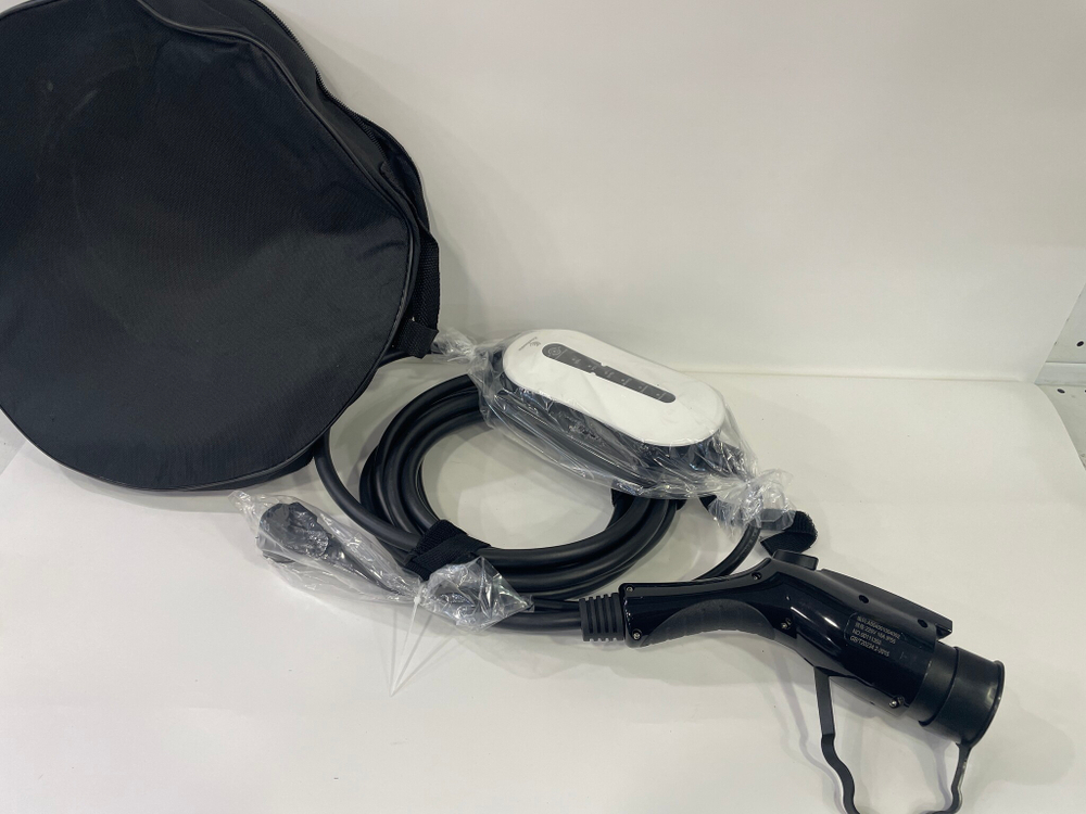 LD-B16C / Зарядное устройство для электромобиля GB/T(GBT) 1 фаза 220V LD-B16C