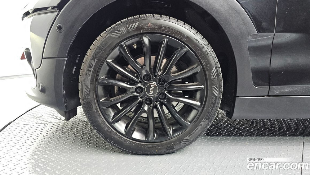Mini Cooper Clubman High (01.2020)