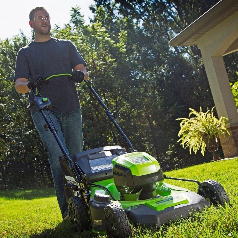 Аккумуляторная газонокосилка Greenworks GD60LM46HPK5 60В (1 x 5 Ач, ЗУ) нож 46 см, 2502807UG