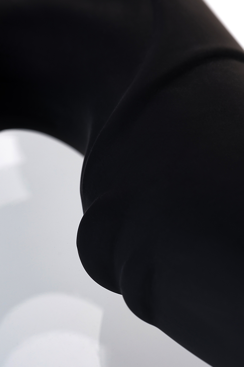 Вибростимулятор простаты Erotist силикон черный 11,5 см