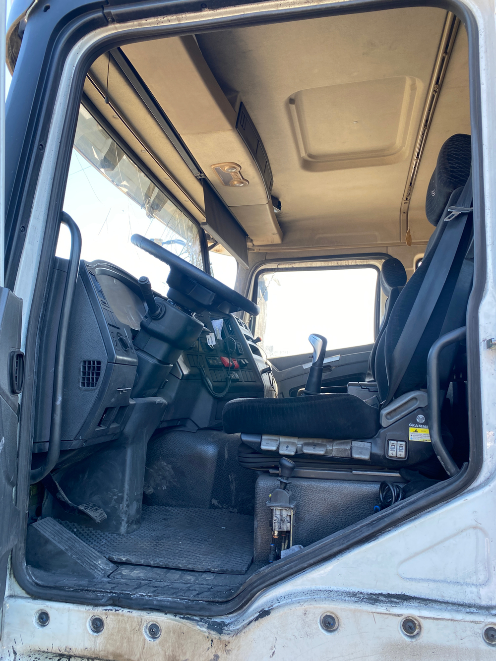 Shacman (Shaanxi) SX* 8x4 Самосвал SX331863366 (Дизельный, 12,5 л, 544 л.с., МТ)