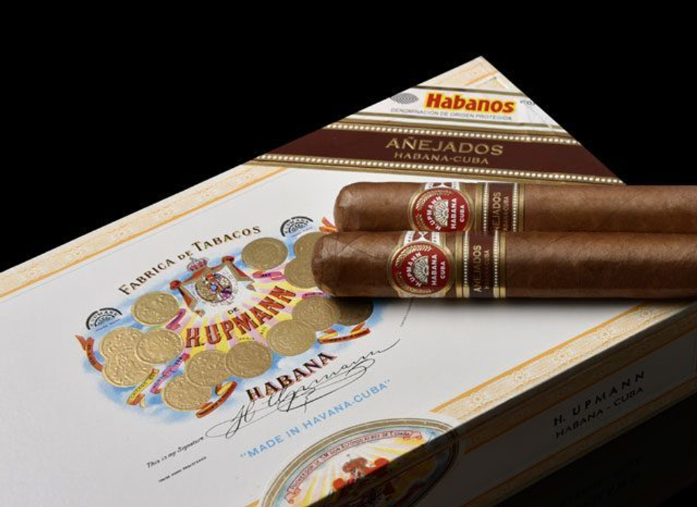 H.Upmann Robustos Anejados 2016