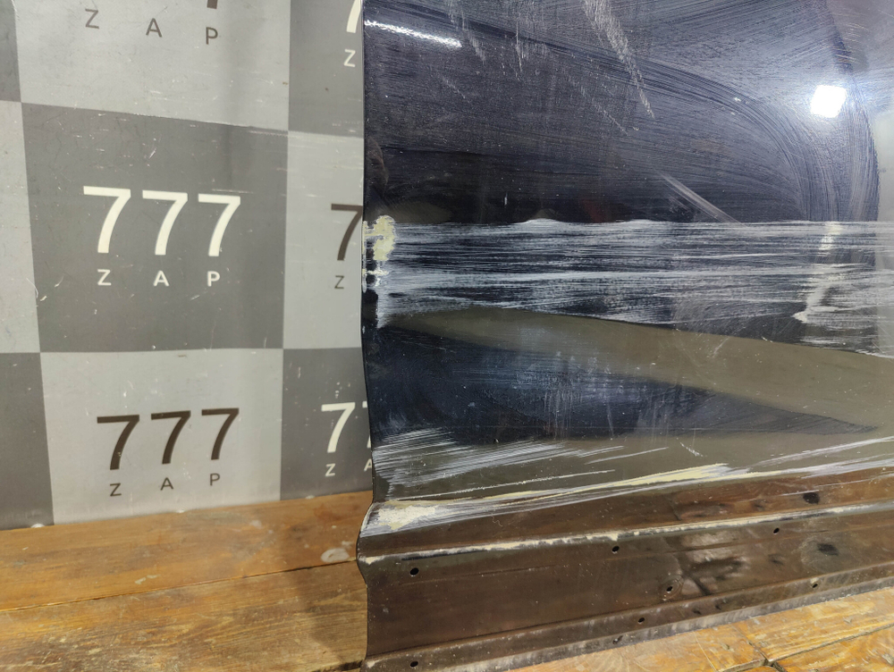 Дверь передняя правая с дефектом RAV4 (XA50) 18-нв Б/У Оригинал 6700142161