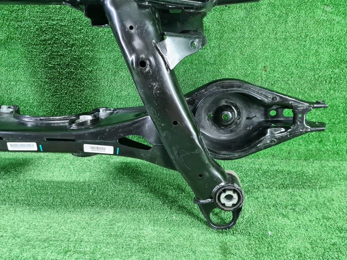 Подрамник задний Geely Monjaro (2021-н.в.)