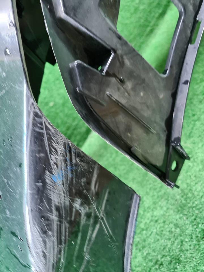 Бампер передний Lixiang L9 (2022-н.в.)