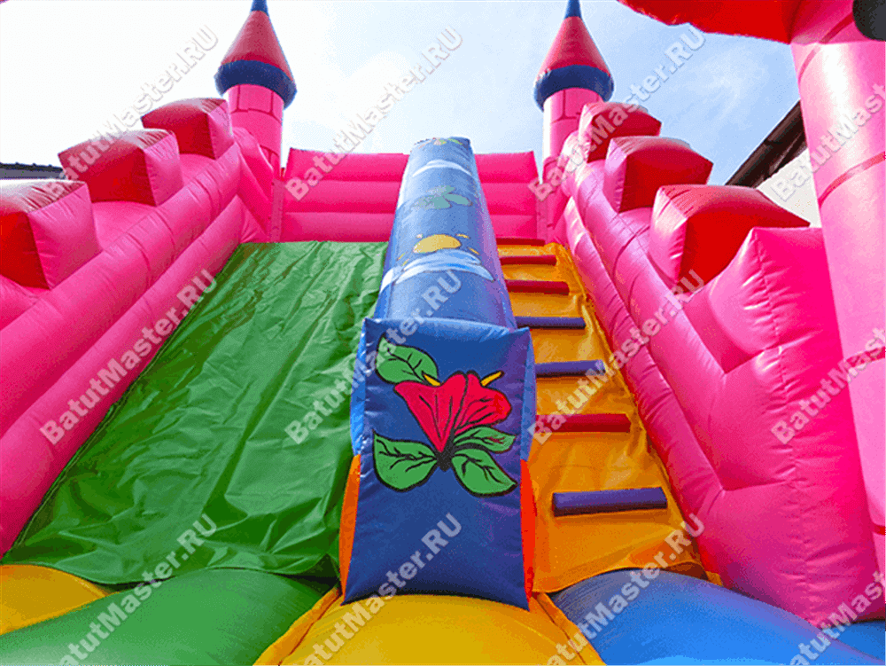 Надувная горка "Розовая крепость"