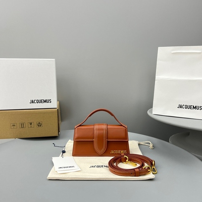 Jacquemus Le Bambino 17 cm