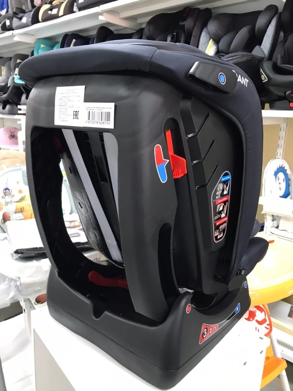 Автокресло Rant AY913 "MATRIX" Safety Line (Lunar Black) группа 0+-1-2-3  (0-36 кг)