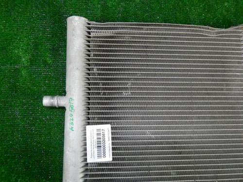 Радиатор охлаждения дополнительный Range Rover Sport 2 L494 (2013-2017)