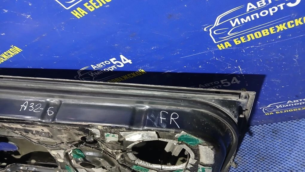 Дверь передняя правая NISSAN CEFIRO 1994