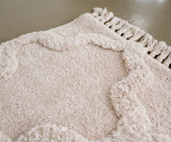 Коврик бежевый, 50х80см